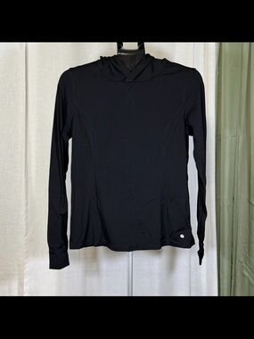 Women’s Black Long-Sleeve Hooded Performance Top